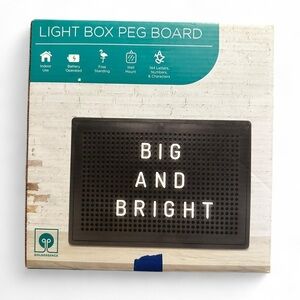 Goldessence Black Light Box Peg Board